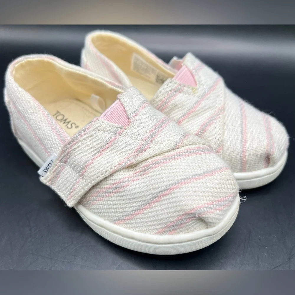 TOMS Kids Pink and Cream Slip-On Shoes- Size:T6‎